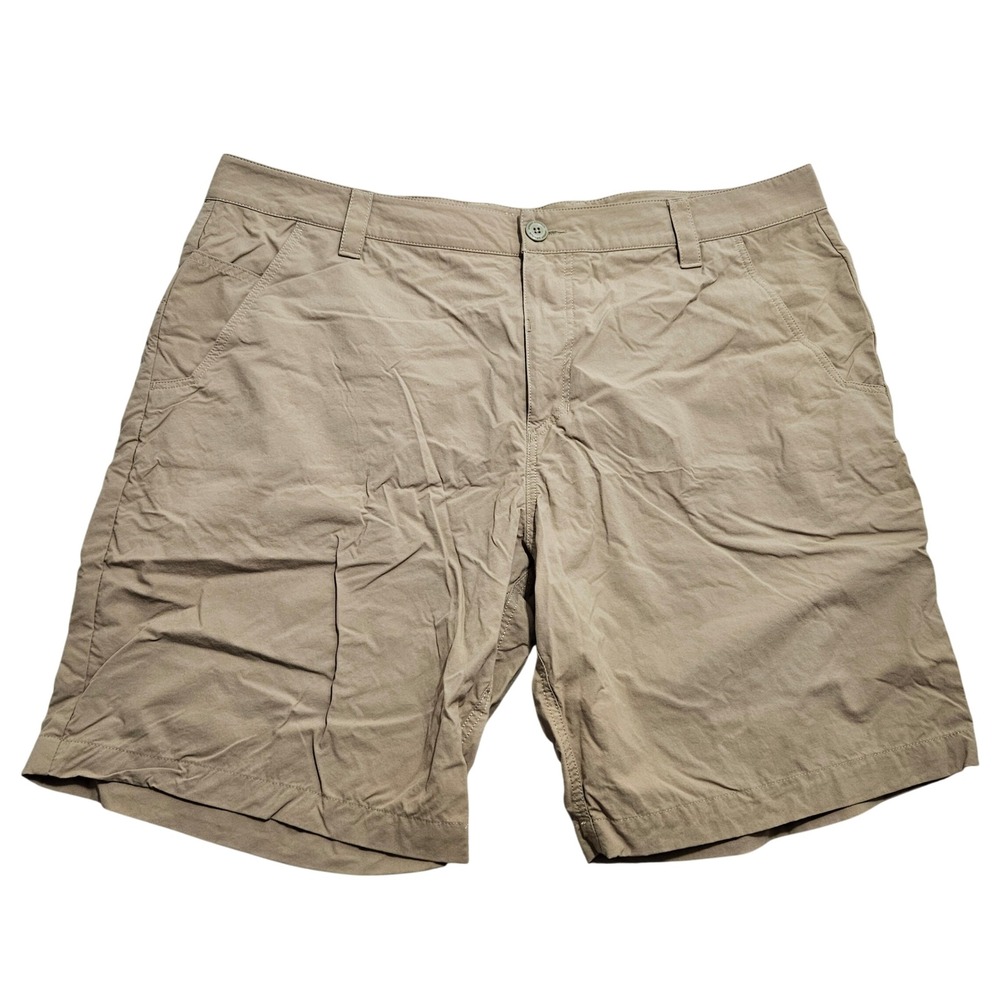 Under Armour Mens‎ HeatGear Loose Fit Nylon Cargo Shorts Khaki Tan 42 1253171